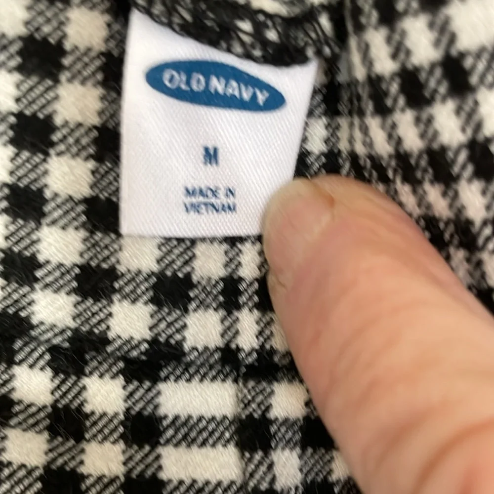 Old Navy elastic waist, wide leg, 2 pocket, polyester pants - Picture 4 of 6